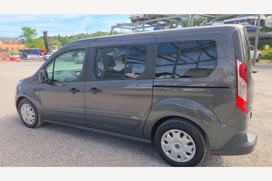 2019 Ford Grand Tourneo Connect photo 10