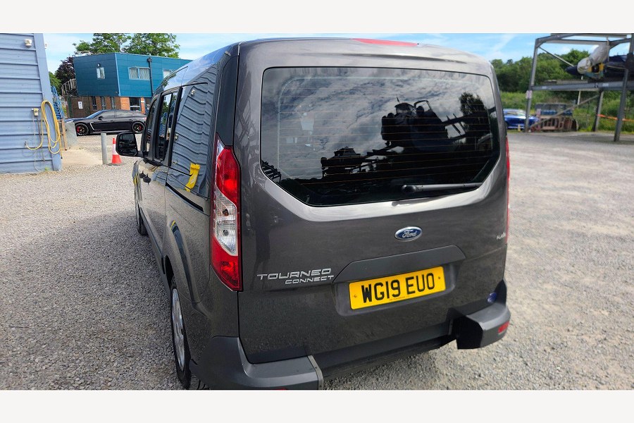 2019 Ford Grand Tourneo Connect photo 12