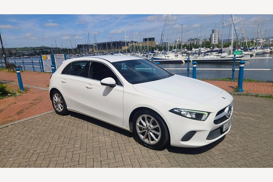 Mercedes-Benz A Class photo 2