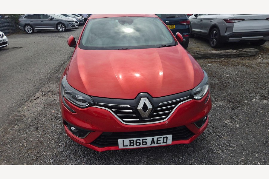 2016 Renault Megane photo 2