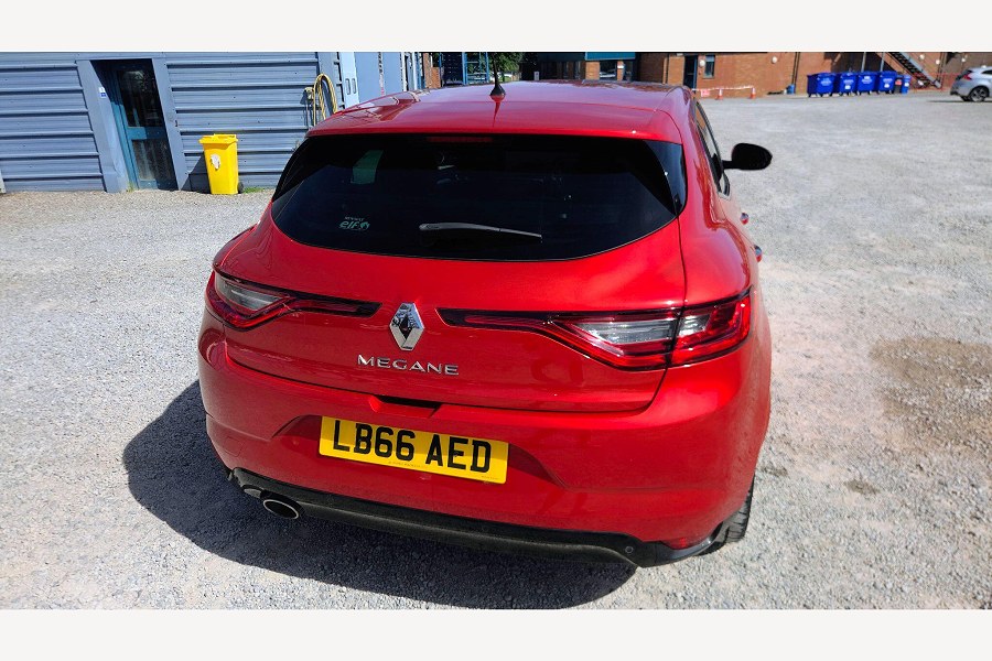 2016 Renault Megane photo 14