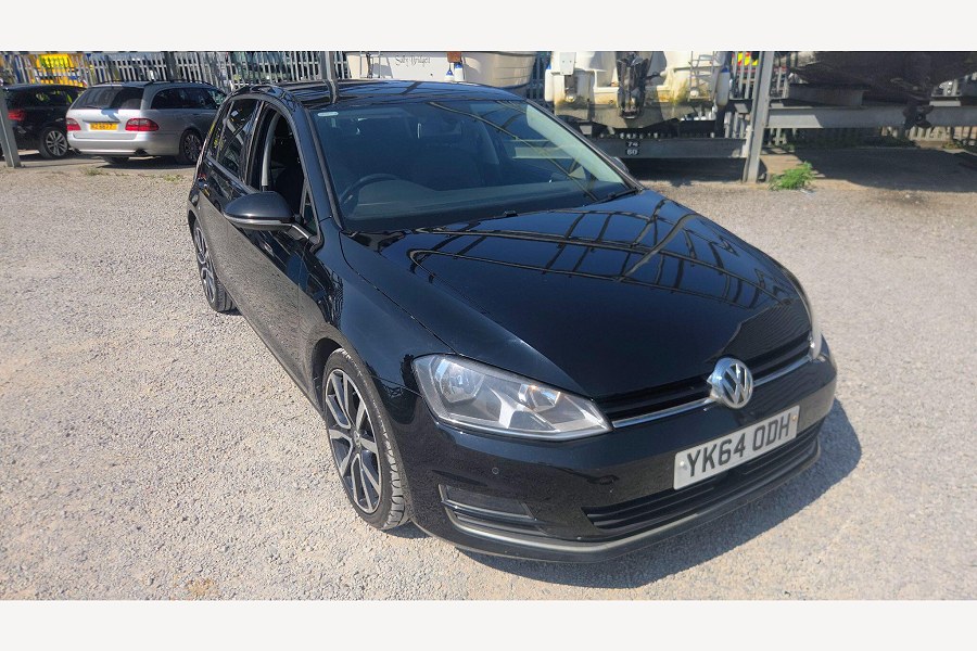 2014 Volkswagen Golf photo 4