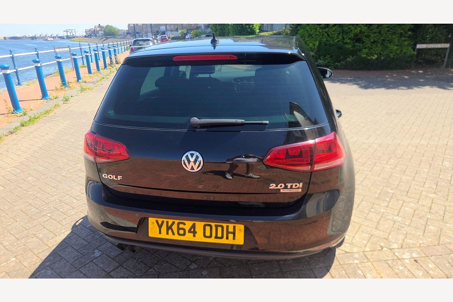 2014 Volkswagen Golf photo 13