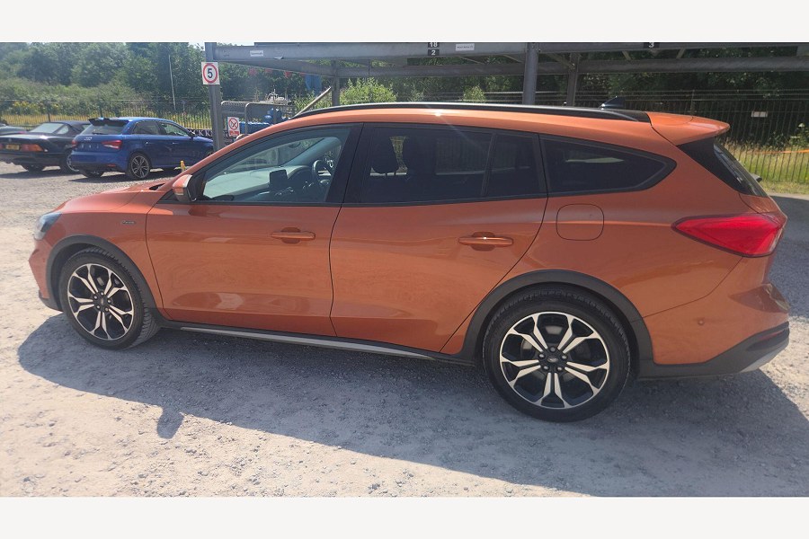 2019 Ford Focus photo 12
