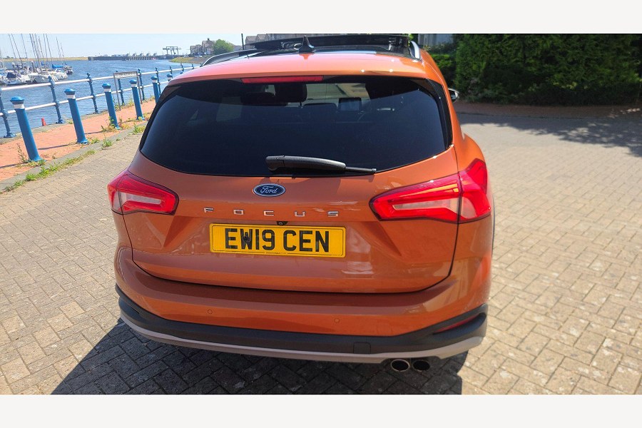 2019 Ford Focus photo 14
