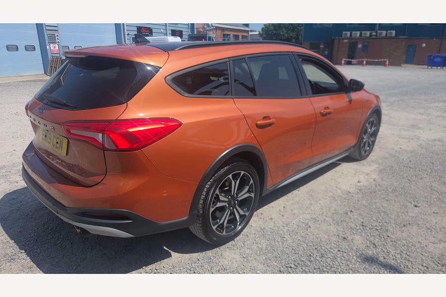 2019 Ford Focus photo 13