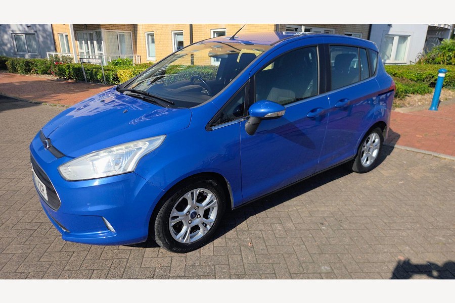 2014 Ford B-Max photo 9