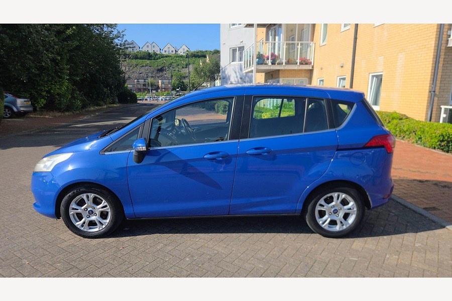 2014 Ford B-Max photo 10
