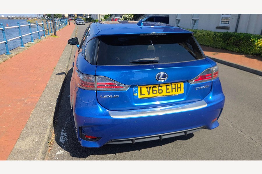 2016 Lexus CT photo 10