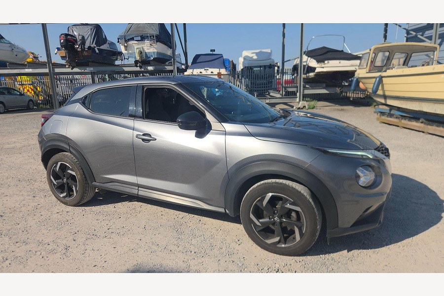 2023 Nissan Juke photo 1