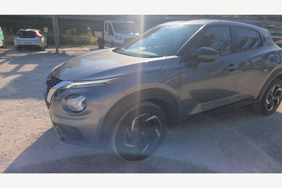 2023 Nissan Juke photo 7