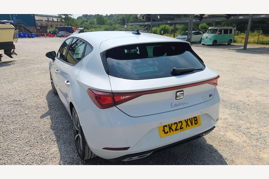 2022 SEAT Leon photo 10