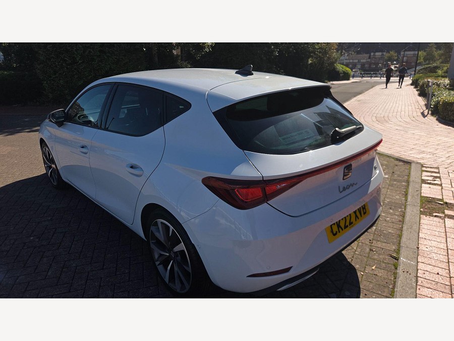 2022 SEAT Leon photo 14