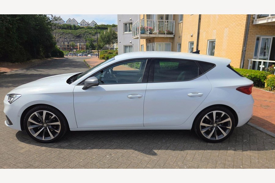 2022 SEAT Leon photo 7