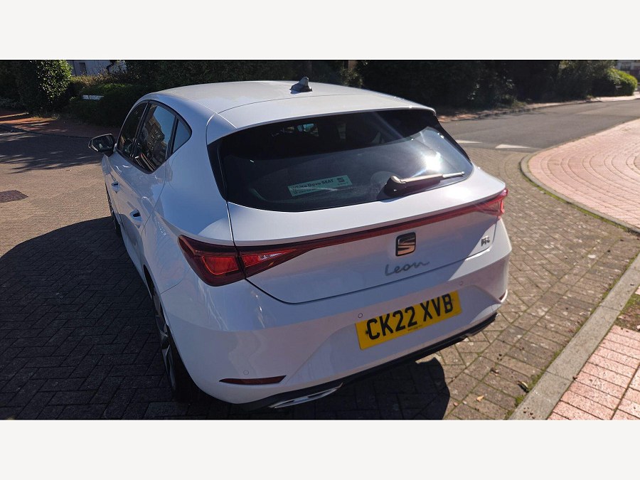 2022 SEAT Leon photo 13