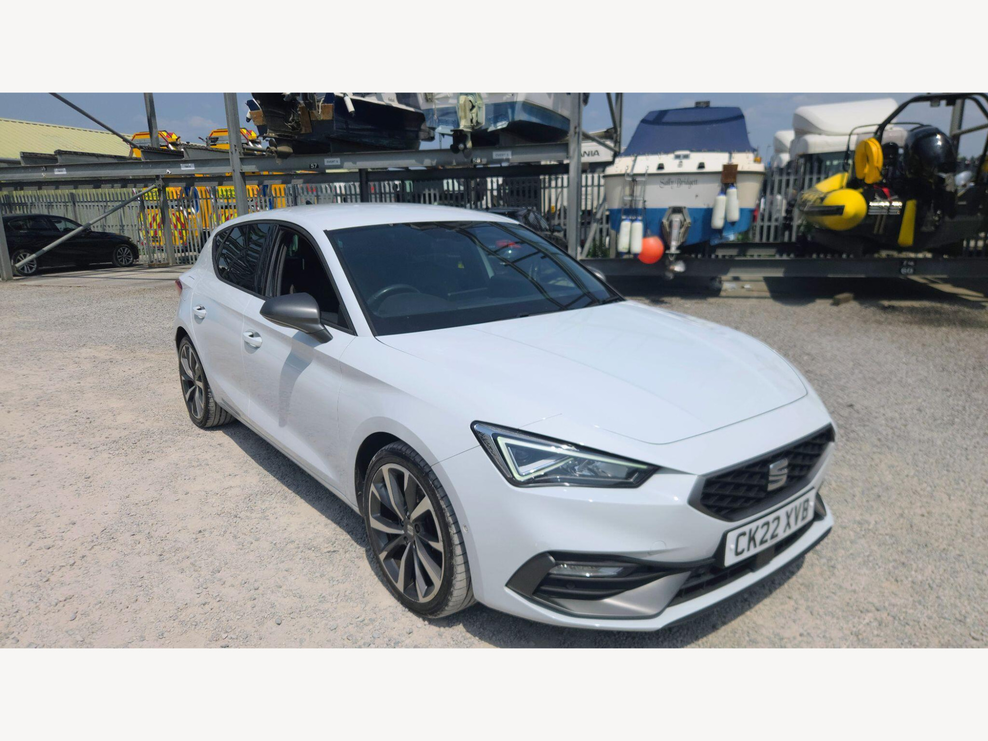 SEAT Leon photo 2