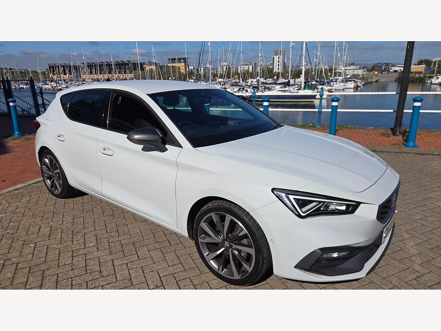 2022 SEAT Leon photo 5