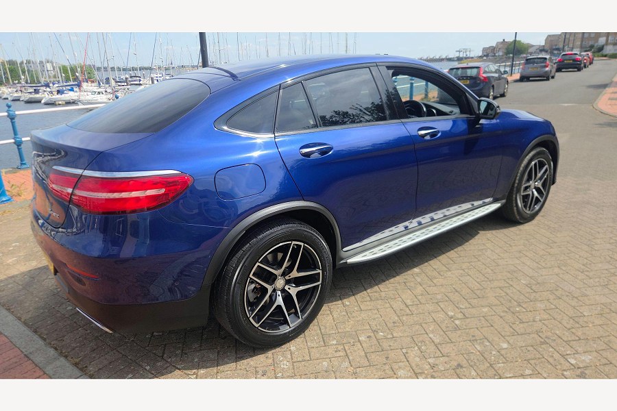 2016 Mercedes-Benz GLC photo 12