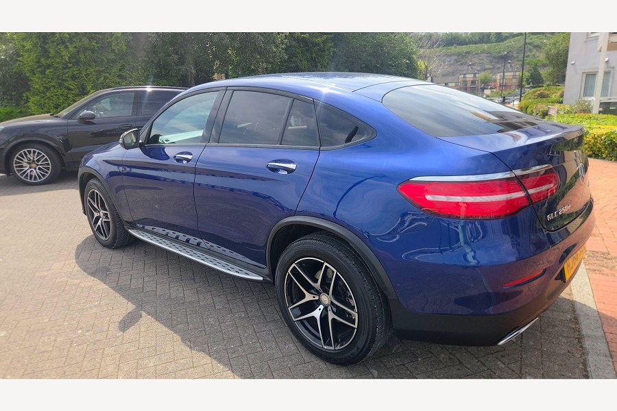 2016 Mercedes-Benz GLC photo 9