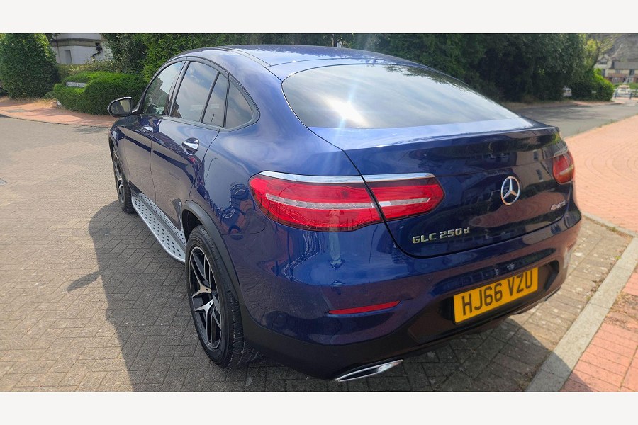 2016 Mercedes-Benz GLC photo 10