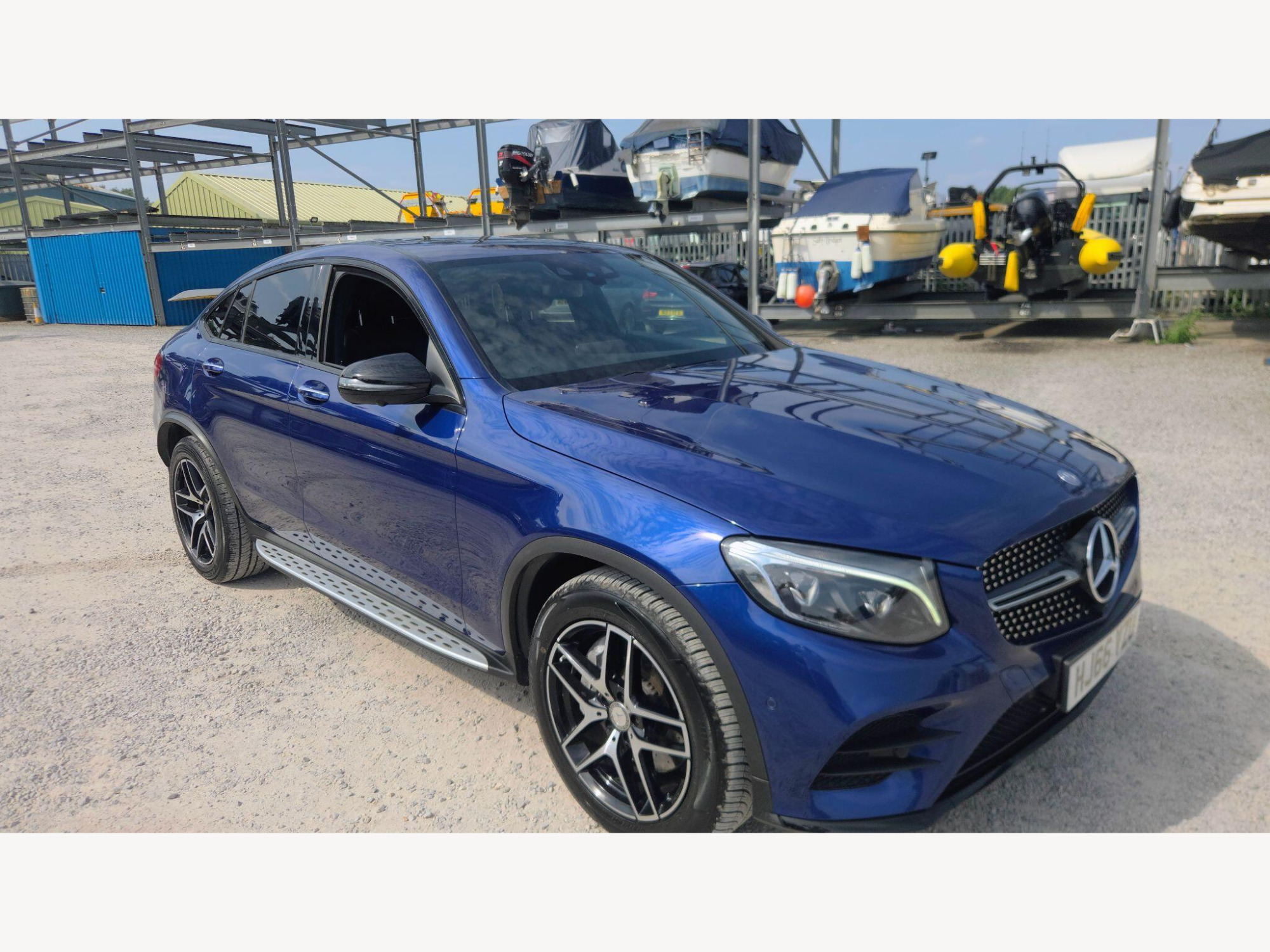 Mercedes-Benz GLC photo 2