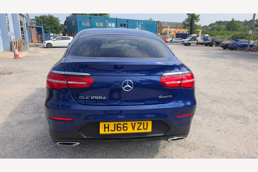 2016 Mercedes-Benz GLC photo 13