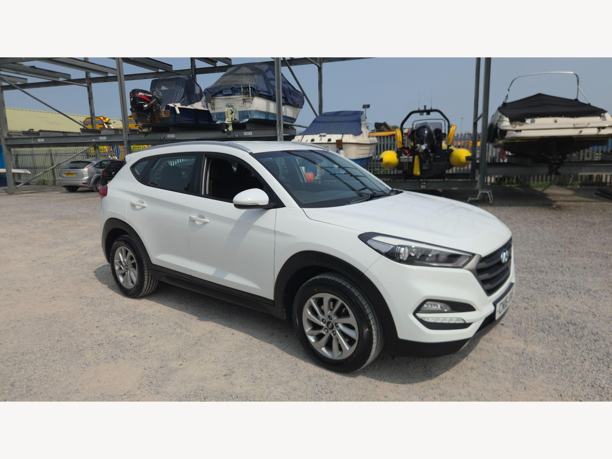 2016 Hyundai TUCSON 1.7 CRDi Blue Drive SE Nav Euro 6 (s/s) 5dr for sale at JRP Automotive