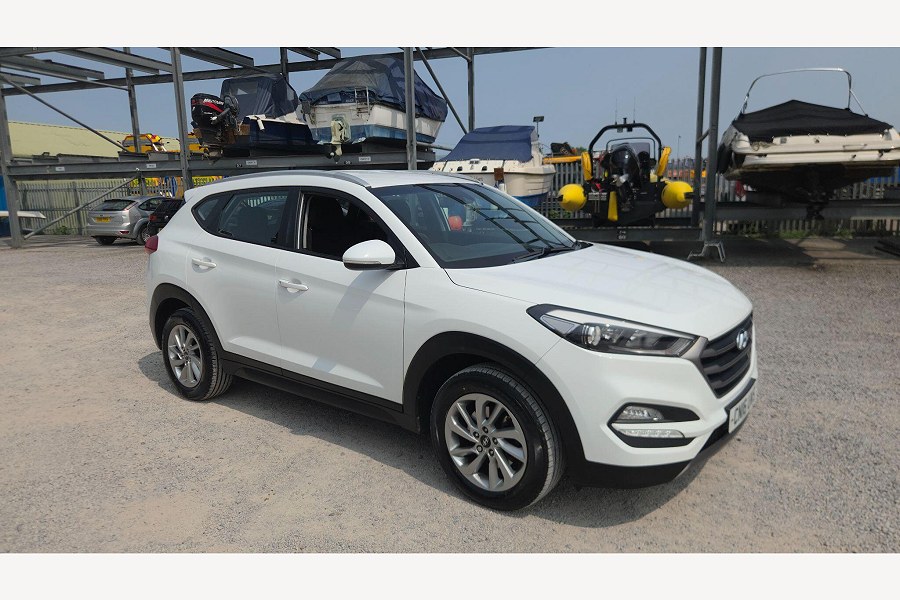 2016 Hyundai TUCSON photo 1