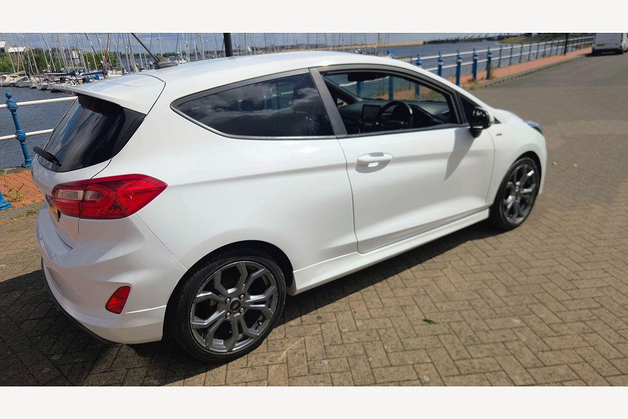 2020 Ford Fiesta photo 10