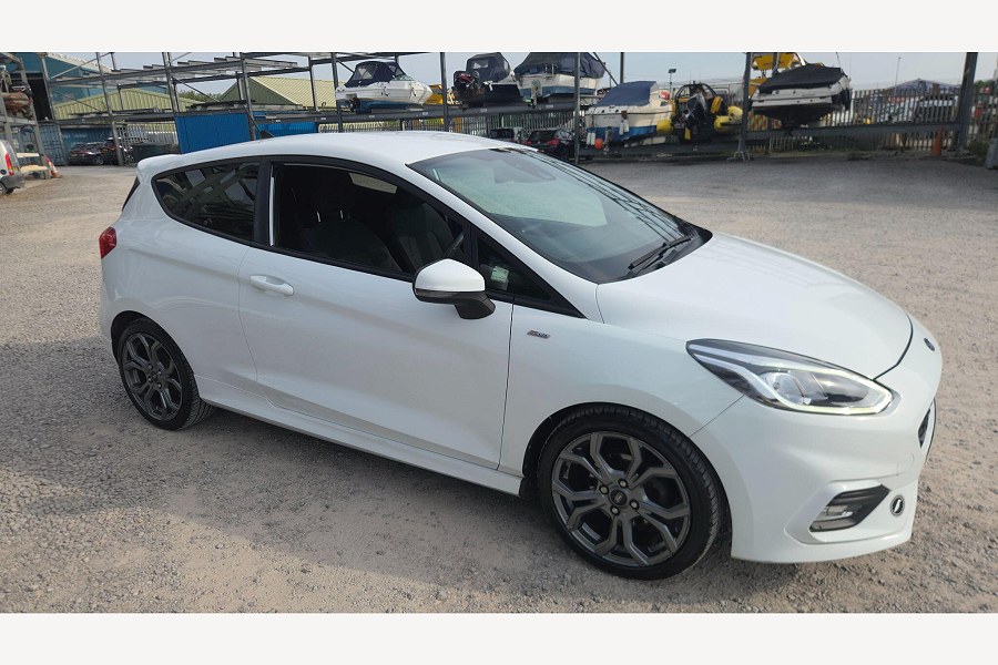 2020 Ford Fiesta photo 1