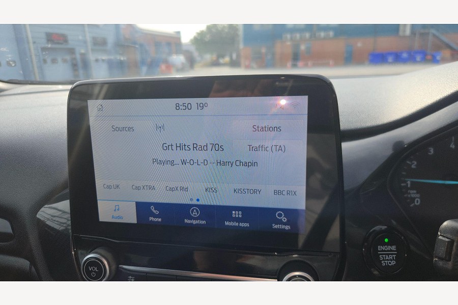 2020 Ford Fiesta photo 9