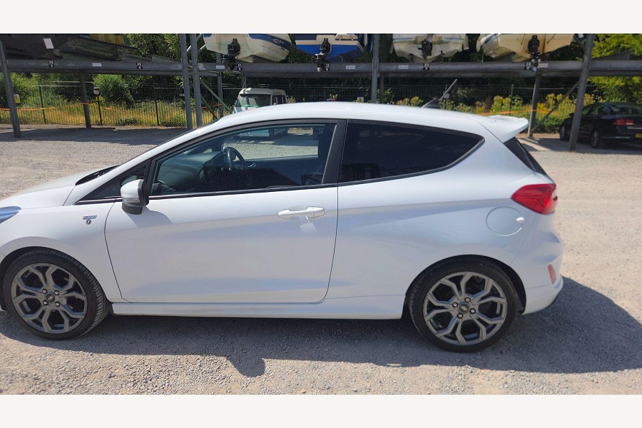 2020 Ford Fiesta photo 8