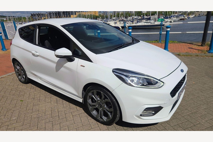2020 Ford Fiesta photo 3