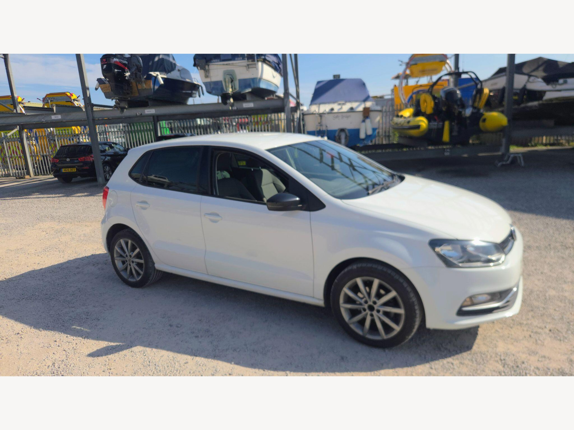 2015 Volkswagen Polo 1.0 BlueMotion Tech SE Design Euro 6 (s/s) 5dr for sale at JRP Automotive