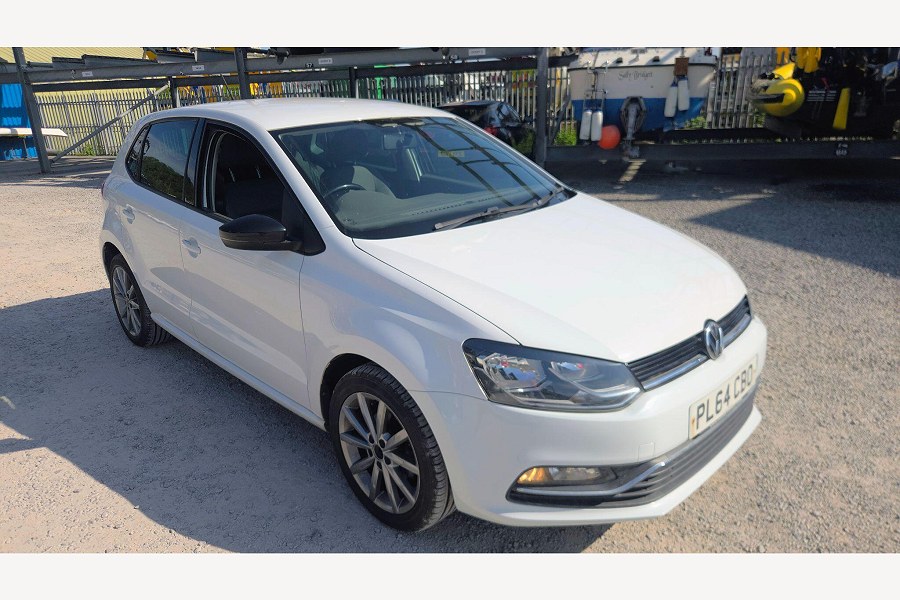 Volkswagen Polo photo 2