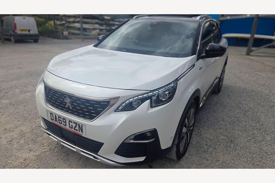 2019 Peugeot 3008 photo 6