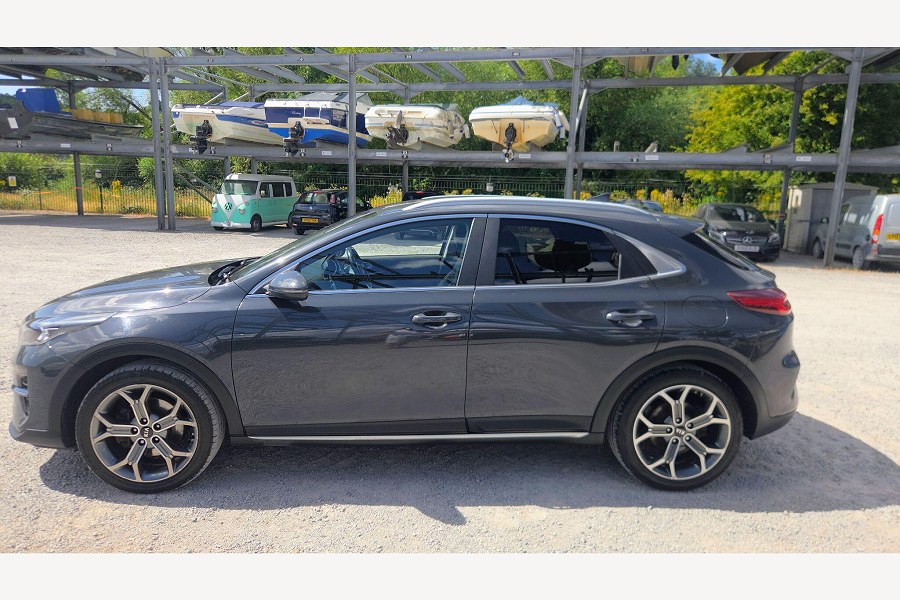 2020 Kia XCeed photo 9