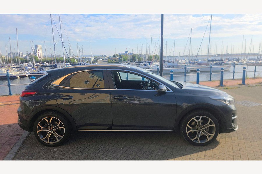 2020 Kia XCeed photo 13