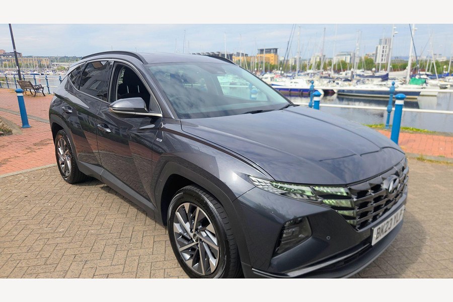 2023 Hyundai TUCSON photo 3