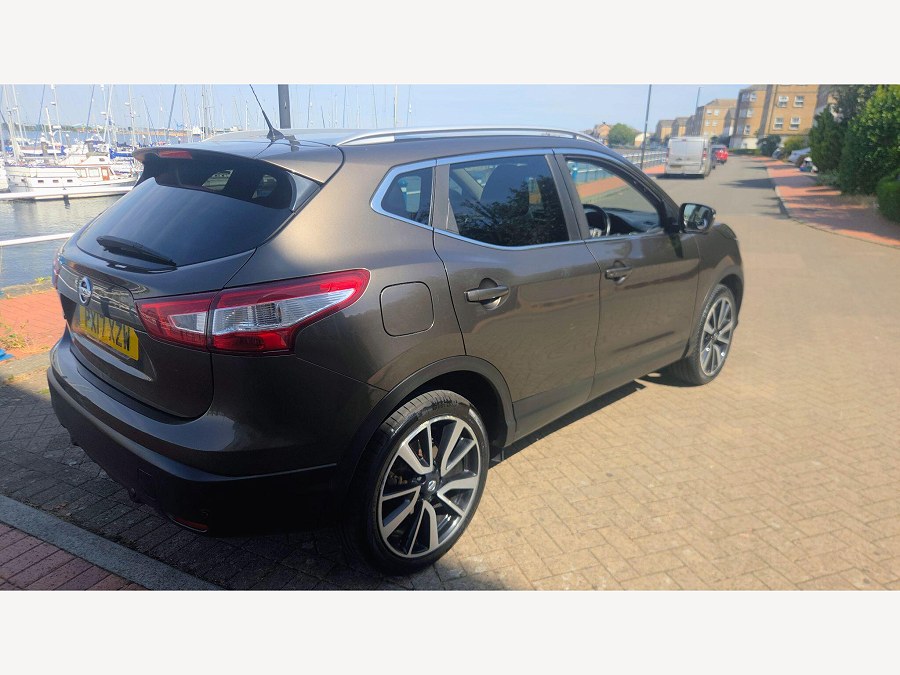 2017 Nissan Qashqai photo 10
