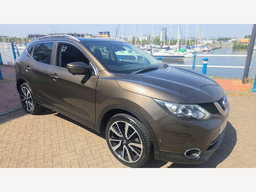 Nissan Qashqai photo 2