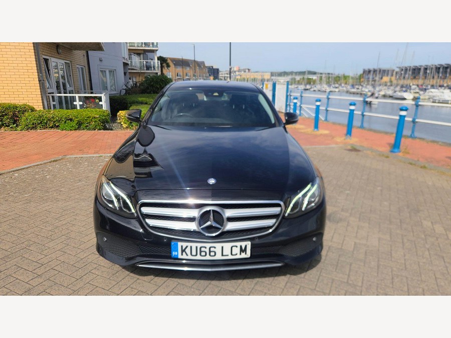 2016 Mercedes-Benz E Class photo 4