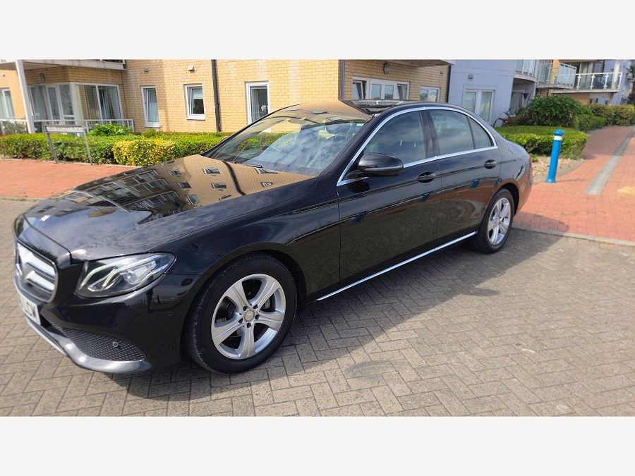 2016 Mercedes-Benz E Class photo 5