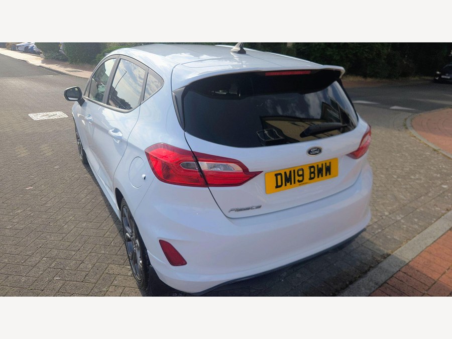 2019 Ford Fiesta photo 12