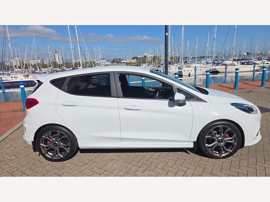 2019 Ford Fiesta photo 12