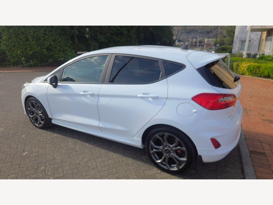 2019 Ford Fiesta photo 10