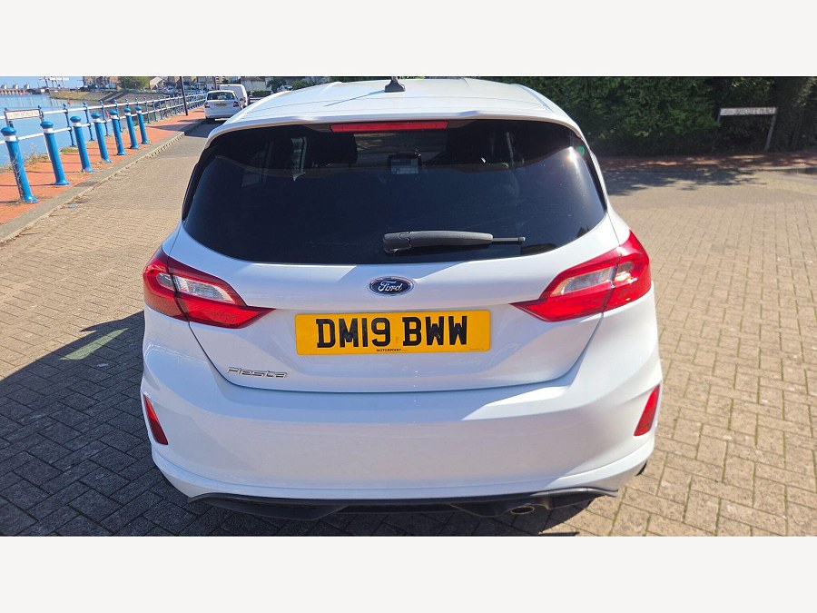 2019 Ford Fiesta photo 14