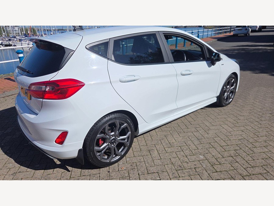 2019 Ford Fiesta photo 13