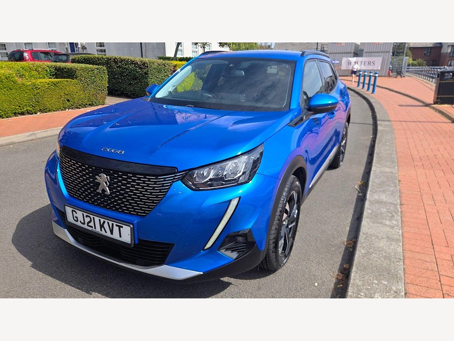 2021 Peugeot 2008 photo 13