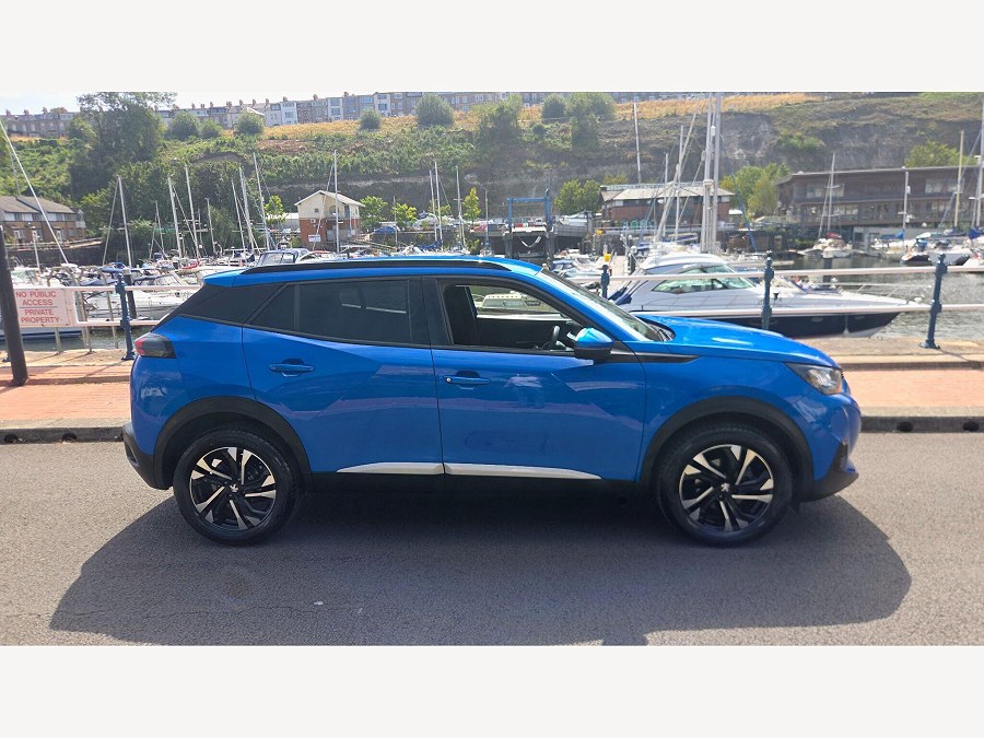 2021 Peugeot 2008 photo 4